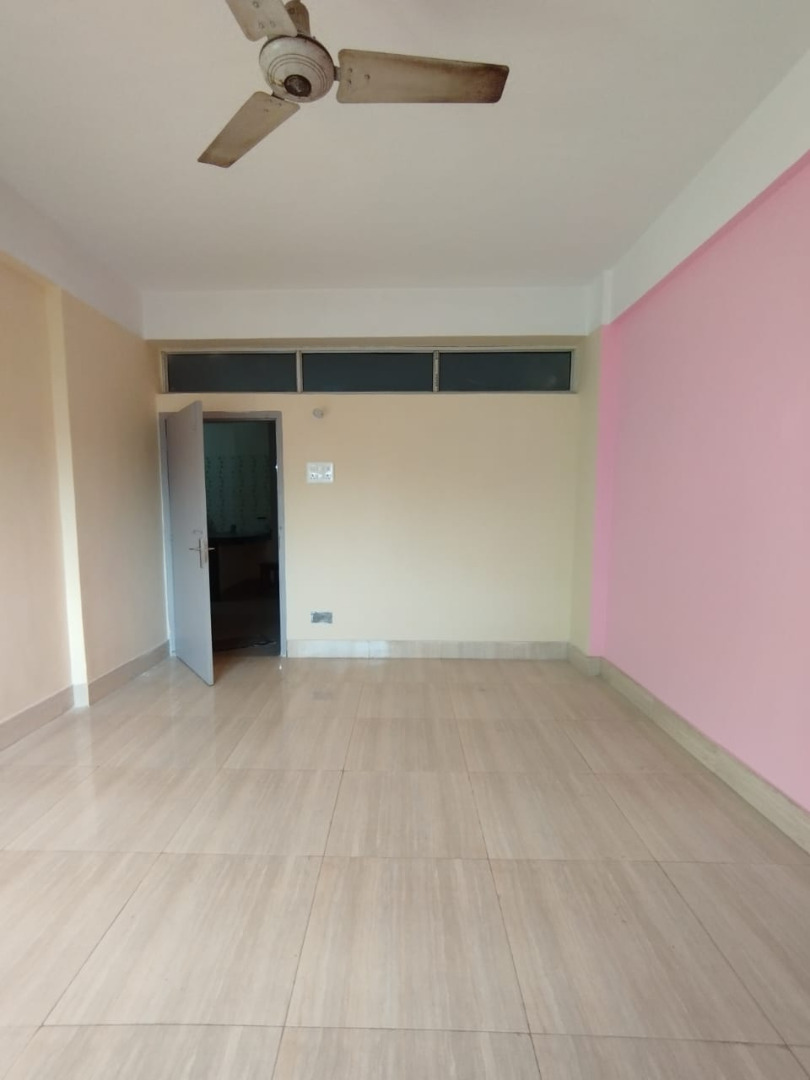Unfurnished 3bhk in Lakshmi Mandir Path, Rukmini Gaon, Guwahati, Assam, India for Rent